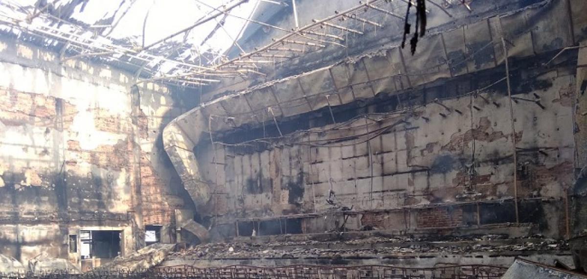 Fire Breaks out at Vizag Sri Kanya Theatre